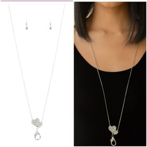 LOVER WHITE LANYARD NECKLACE/EARRING SET